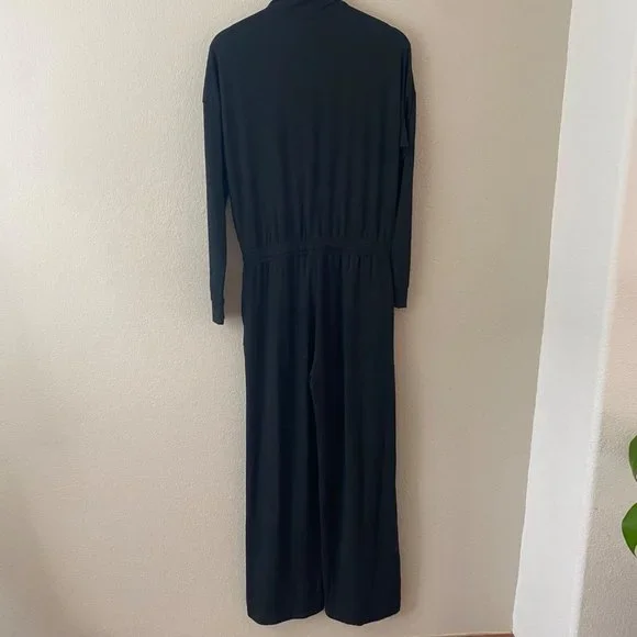 Vuori Lux Intentions Long Sleeve Jumpsuit - Picture 9 of 11